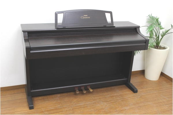 (鳥栖市)ヤマハ 電子ピアノ  CLP-860 - リサイクルマートは現在冷蔵庫の買取、家具の買取強化中です！お気軽にお問い合わせください。