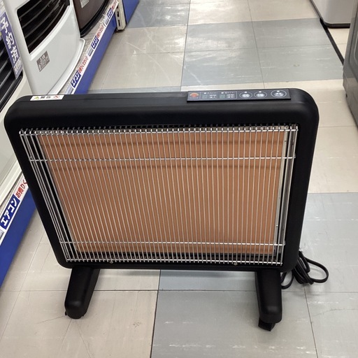 ⭐️遠赤外線暖房器⭐️サンミルエ⭐️6畳用⭐️2017年式⭐️ E800 L- T M⭐️定価46,000円⭐️No5201 - リサイクルマートは現在冷蔵庫の買取、家具の買取強化中です！お気軽にお問い合わせください。