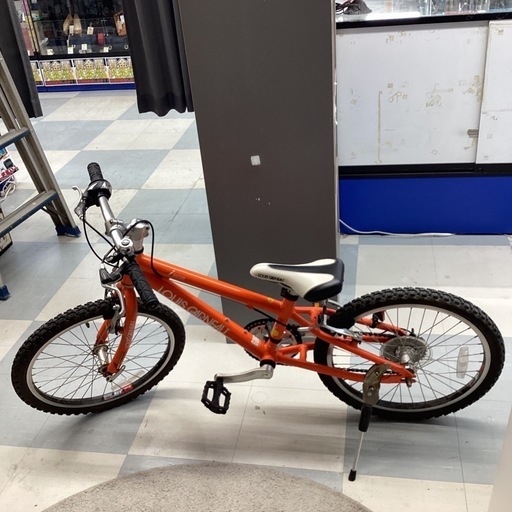 🚲子供用自転車🚲20インチ🚲LOUISGARNEAU🚲ルイガノ🚲オレンジ🚲Y4503-3をお買取りさせていただきました。 - リサイクルマートは現在冷蔵庫の買取、家具の買取強化中です！お気軽にお問い合わせください。
